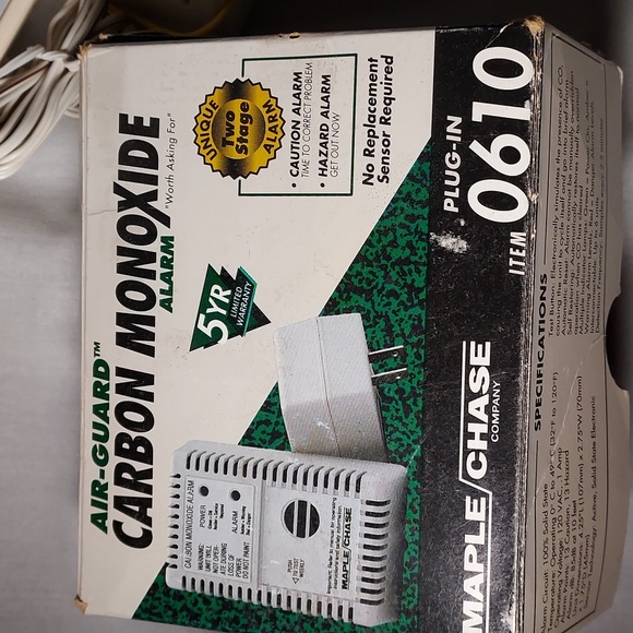 Air Guard Carbon Monoxide Maple Chase 0601Detector - Picture 4 of 8